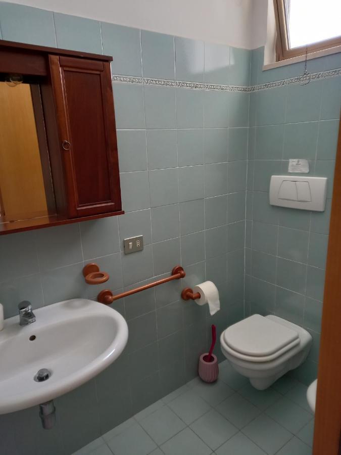 B&B Isabella Numana Bagian luar foto